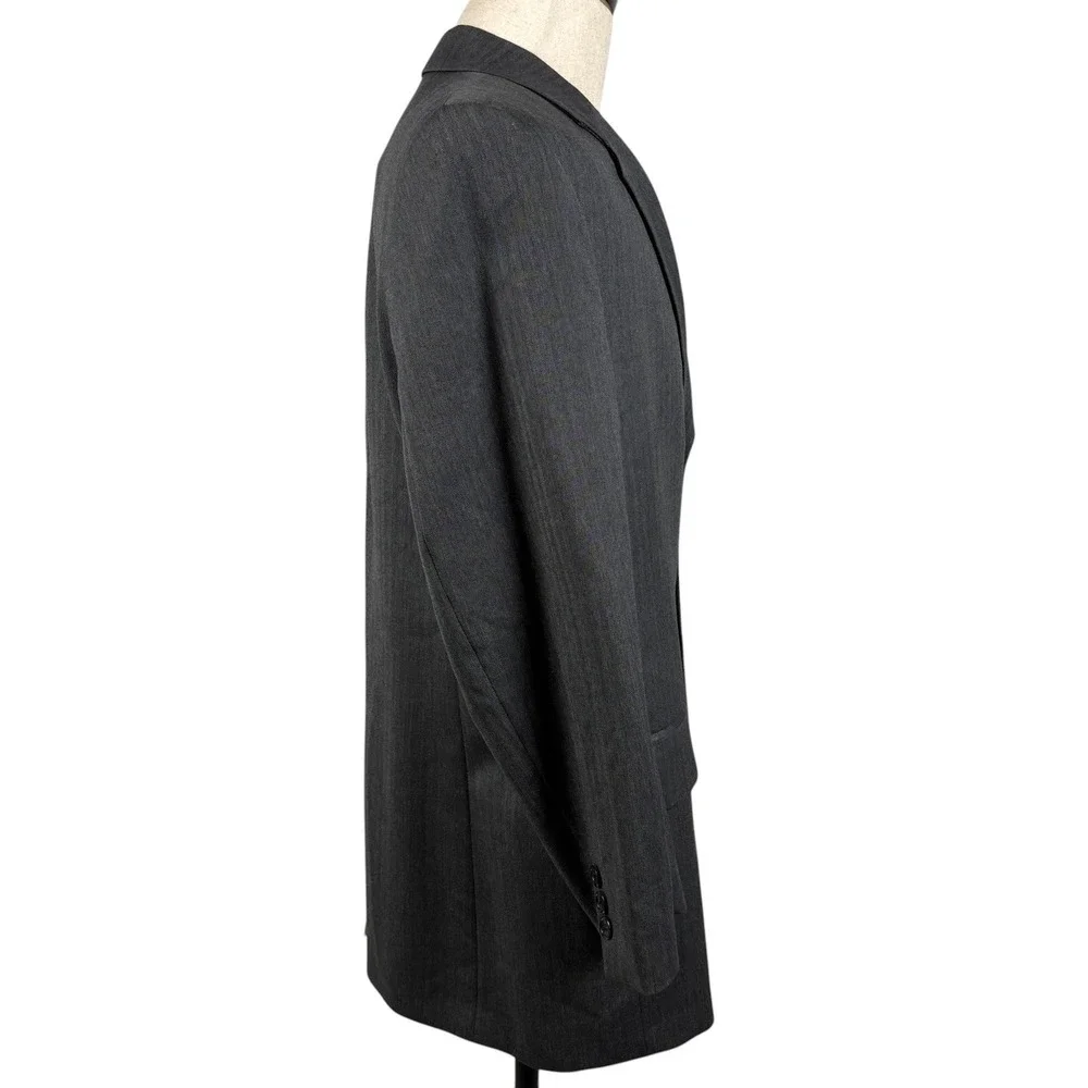 Jos A Bank Herringbone Wool Blazer Mens 42S Gray Signature Collection Sport Coat